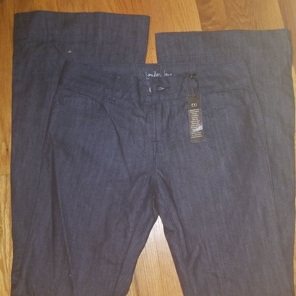 Victoria Secret Flare Low Rise Jeans 4 Tall NEW - Picture 2 of 2